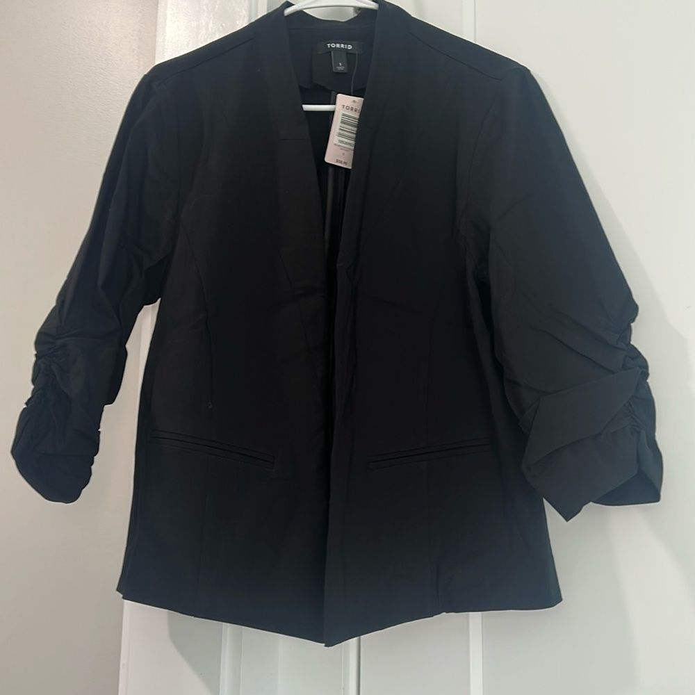 NWT Torrid Deluxe Stretch Black Blazer